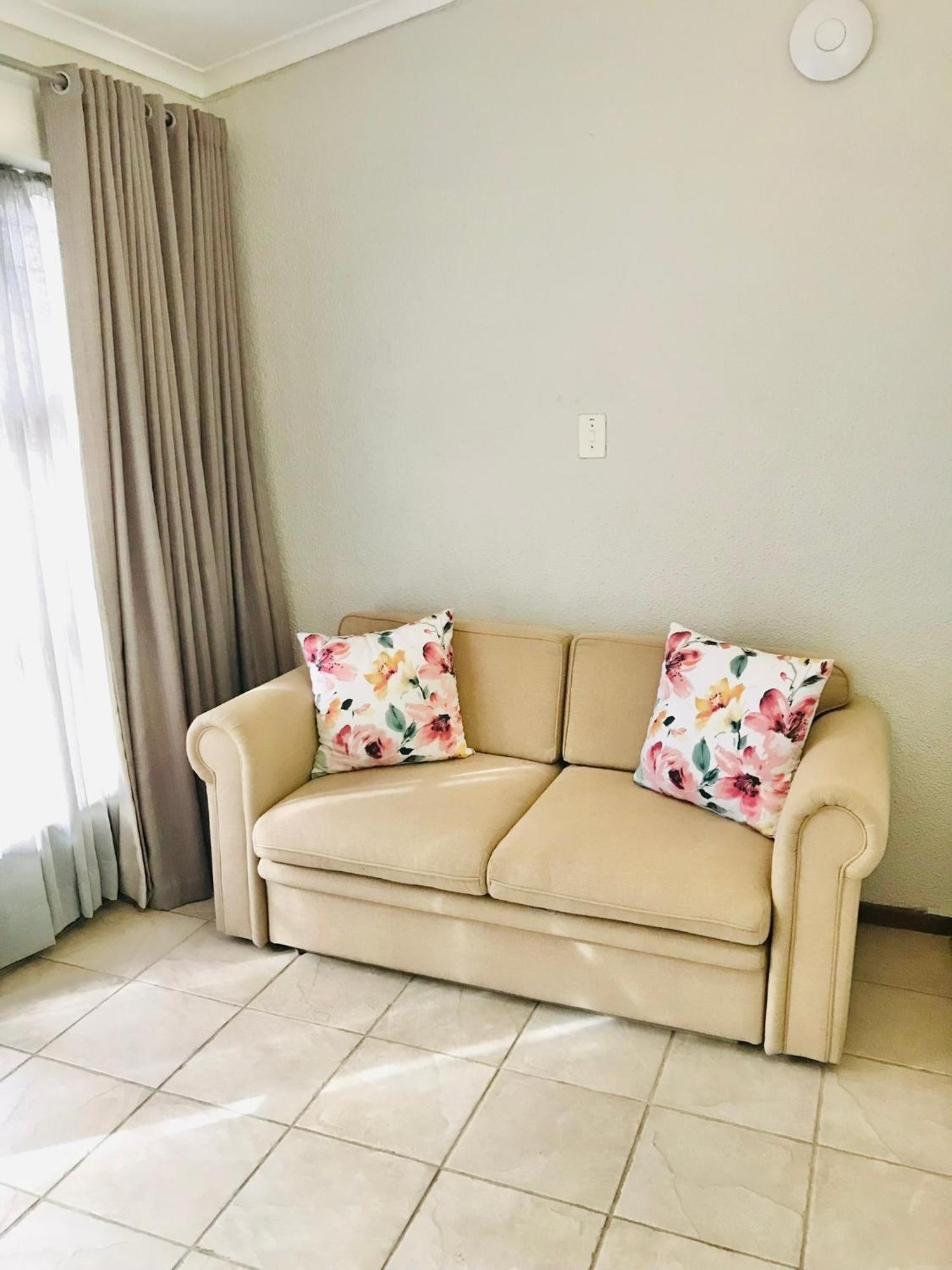 10 van der Westhuizen Durbanville Buitenkant foto